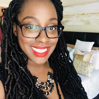 Nikki Y.