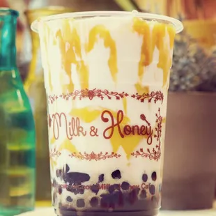 drink, dessert