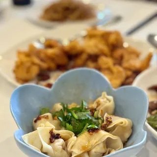 A17. Shrimp Pork Wonton in Spicy Sauce