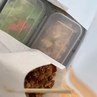 B8. Fried Chicken Steak Bento