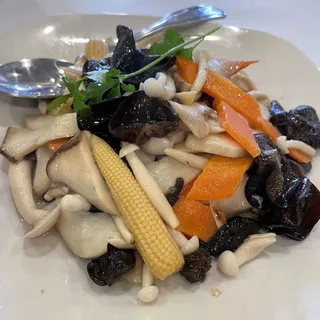 C3. Assorted Mushrooms Stir Fry