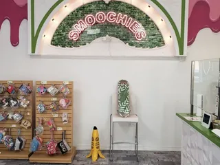 Smoochies Boba & Crepes