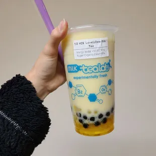 LovelyDew Milk Tea w Boba and mango boba