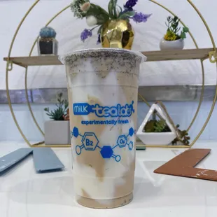 Mochi Oreo with Classic Milk Tea