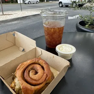 Cinny Roll w/ cold brew