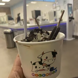 Y.O.L.O (You Obviously Love Oreo)