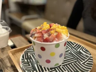 Snowy Bingsu & Boba Curbside Cafe