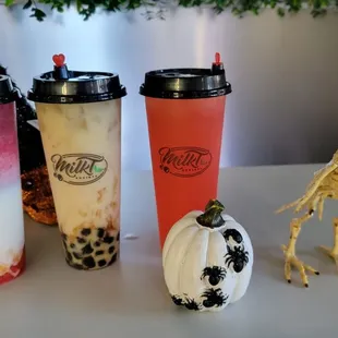 A few drinks with the Halloween decor