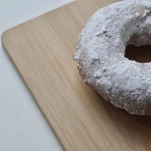 Powdered donut