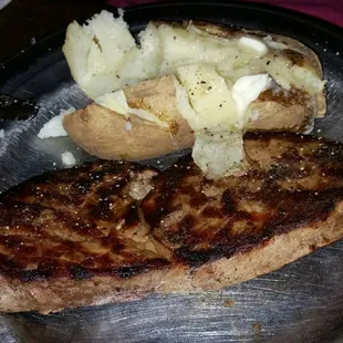 The 8 oz sirloin...yummy