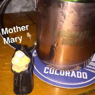 a moscow mule with a lime wedge in it