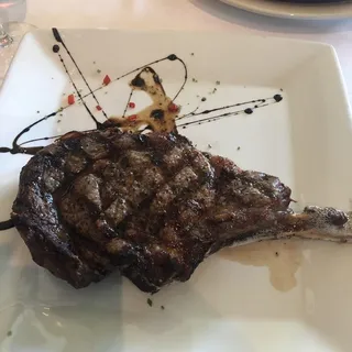 Rib-Eye Steak