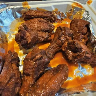 Buffalo wings! Great flavor!
