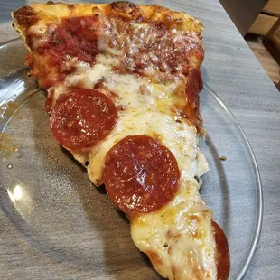 Pepperoni Pizza, the cheese is so delicious!