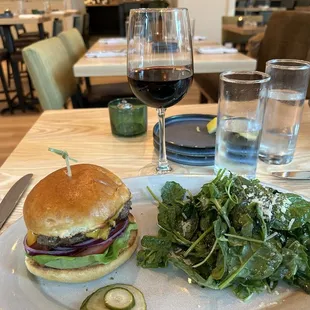Waygu cheeseburger with side salad