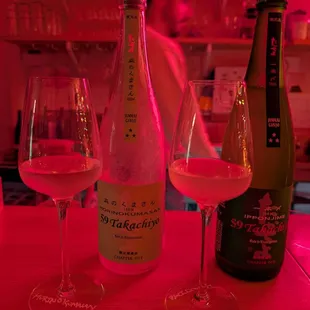 a study of rices: 59 Takachiyo using mori-no-kumasan (l) &amp; ipponjime (r) rices