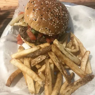 SMASHED QUESO BURGER
