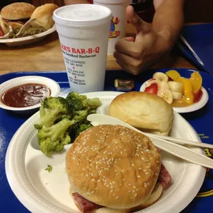 Sausage sandwich plate