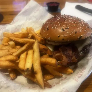 BRUNCH BURGER*