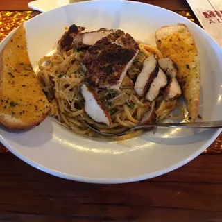 CAJUN CHICKEN PASTA
