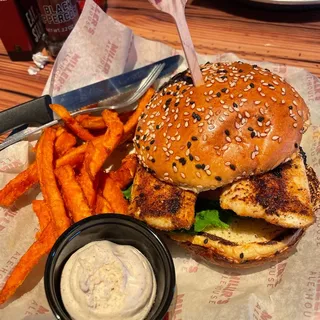 MAHI-MAHI SANDWICH