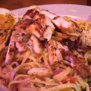 CAJUN CHICKEN PASTA