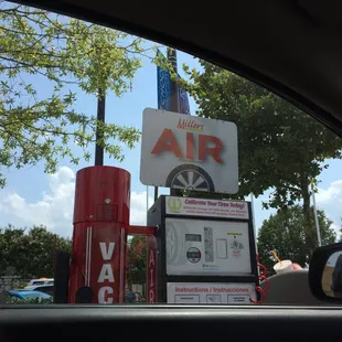 Air &amp; vac machine, $1.50 as of 7/15/16!