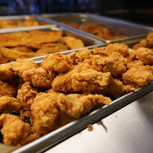 a tray of fried chicken