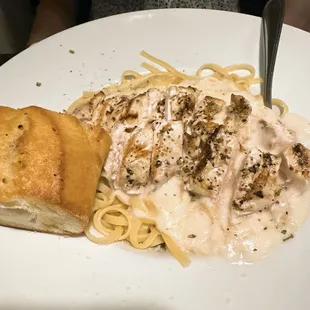 Beach Road Pasta Bowl with linguine, Alfredo, and chicken