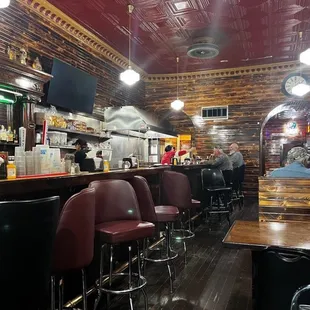 sushi and sashimi, interior