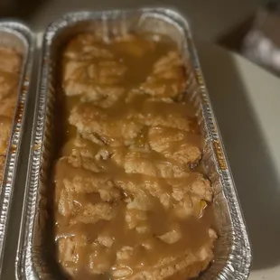 Southern Caramel Apple cobbler