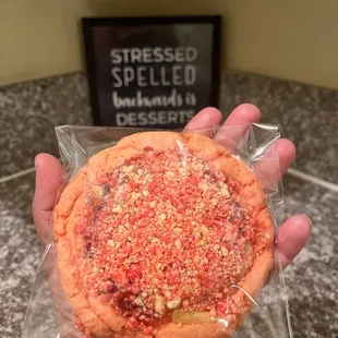 Strawberry Crunch cookie