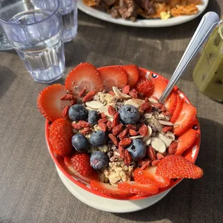 The New Superfood Matcha Bowl