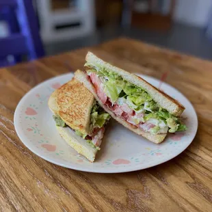 a sandwich on a plate