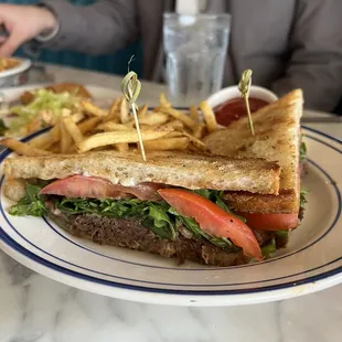 Brisket sandwich- very good