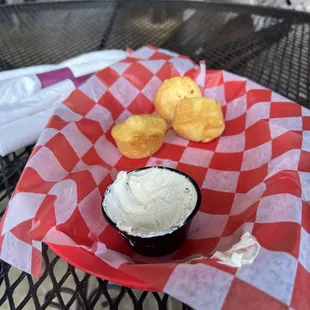 The famous corn bread mini muffins