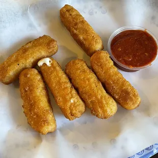 Mozzarella sticks