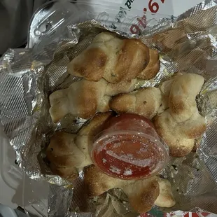 Garlic Knots (6 Pcs)