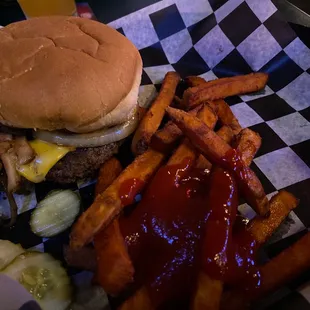 burger w sweet potato fries