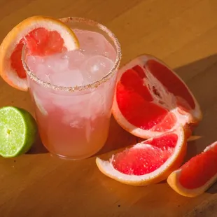 Grapefruit Paloma Cocktail