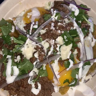 BIRRIA CHILAQUILES