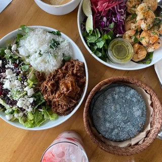 CILANTRO LIME SHRIMP BOWL