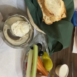 Bread and crudites