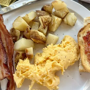 All American Breakfast