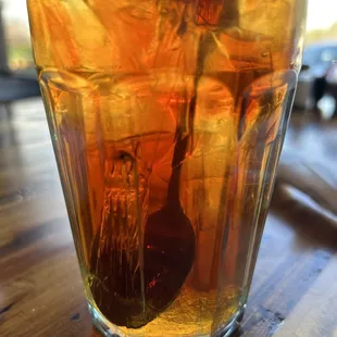 a glass of iced tea