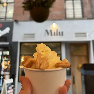 egg tart soft serve