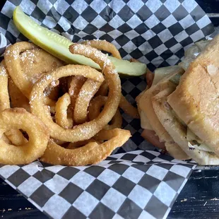 Cuban with onion rings