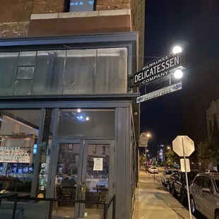 Historic deli &amp; pizza place