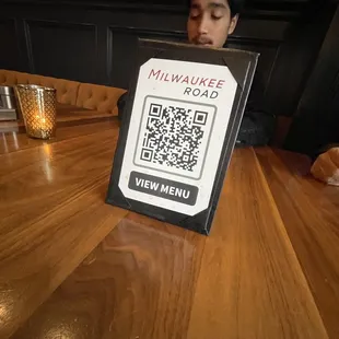 QR code https://imenupro.com/+1cba-4