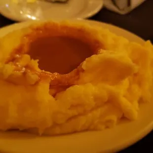 Bland loose mashed potatoes